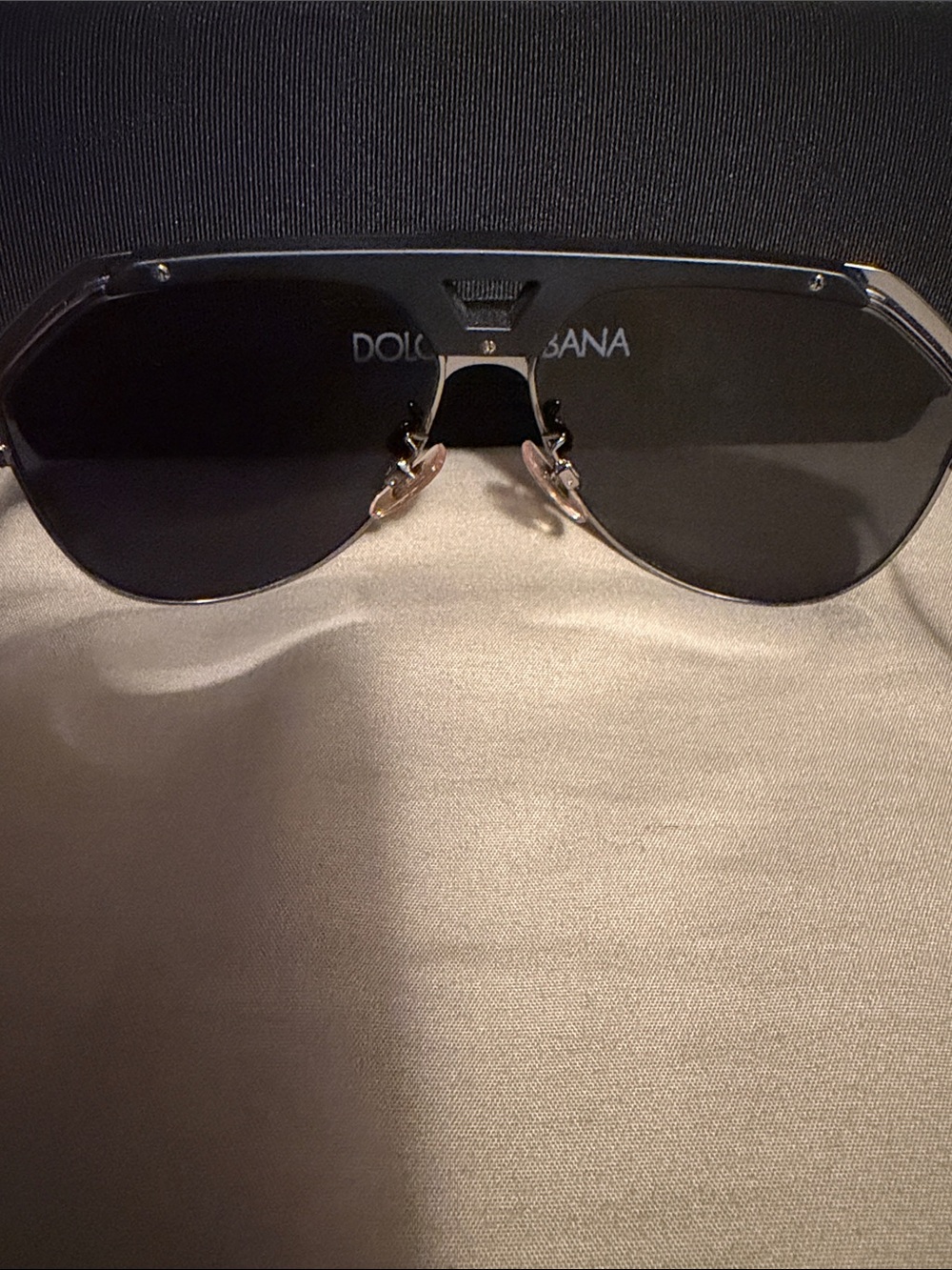 Dolce & Gabbana Men’s Black Aviator Sunglasses with Dark Lenses made in Italy. - Picture 4 of 9